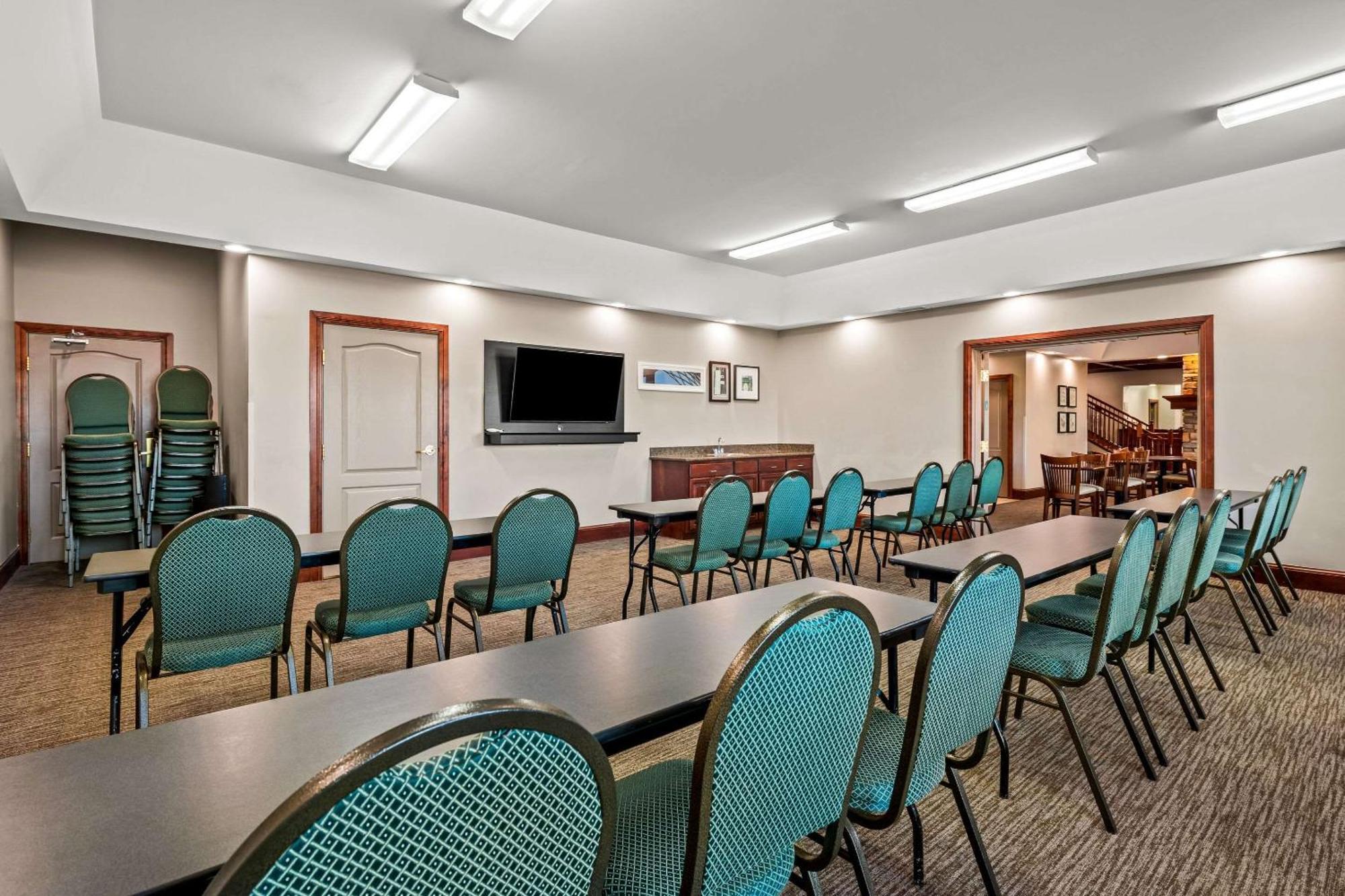 Country Inn & Suites By Radisson, Red Wing, Mn Exterior foto